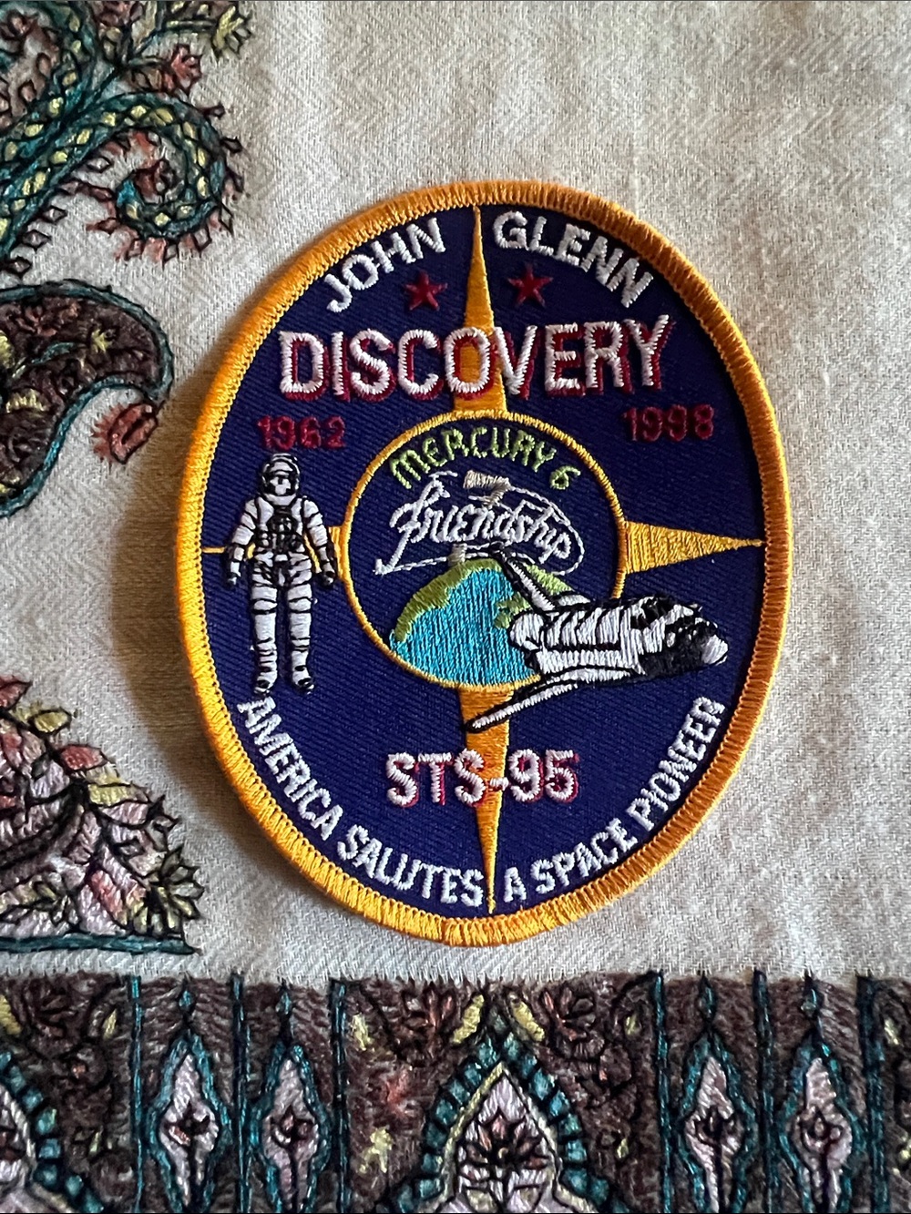 VTGNWT Iron on collector patch John Glenn Discovery STS-95 Mercury 6 Friendship